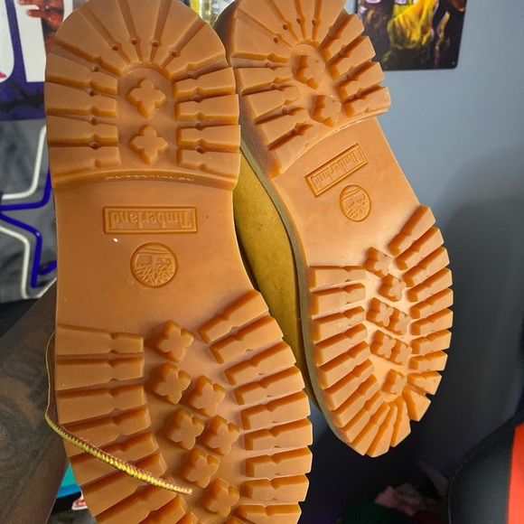 Timberland Tan Leather Boots - Picture 3 of 3